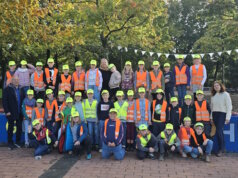 Die Grundschule Uhlandstraße hat in diesem Jahr beim Wettbewerb „Zu Fuß zur Schule“ der Landesverkehrswacht einen von fünf Preisen gewonnen. (Foto: © Ulrich Schmidt/Verkehrswacht Solingen)