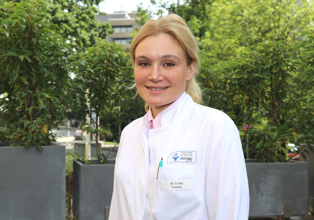 Dr. Viola Fox ist Chefärztin im Zentrum für Hämatologie und Onkologie im Klinikum Solingen. (Foto: © Bastian Glumm)