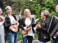 Wald Unplugged geht doch weiter, Weinhändler Manfred "Enno" Hahn begrüßt am 7. September um 19 Uhr die Gruppe Vocalissime. (Foto: © Lena Lucas)