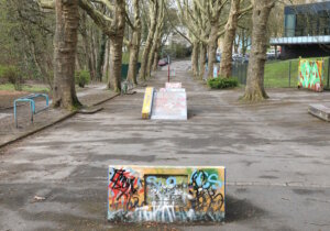 Die so genannte "Jugendallee Vogelsang" ist in die Jahre gekommen und soll erneuert werden. (Foto: © Bastian Glumm)