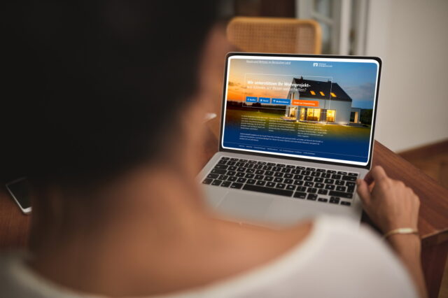 „Bergische Toolbox“ heißt das neue Online-Portal zum Bauen und Wohnen im Bergischen Land. Sie ist ein Werkzeugkasten der besonderen Art für aktuelle und künftige Immobilien-Besitzer. (Foto: © Volksbank)