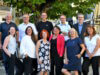 Die Volksbank-Jubilare und ihre Gratulanten: vordere Reihe von links Hanna Koch, Christina Enter, Gudrun Löwer, Silvia Borlinghaus, Ludmilla Boos und Silke Funke; hintere Reihe von links Personalchef Thomas Willczek, Vorstandsvorsitzender Andreas Otto, Mike Fahlenbock, Vorstandsmitglied Christian Fried und Daniel Fischer. Beim Fototermin konnten nicht alle Jubilare dabei sein. (Foto: © Volksbank/Bettina Osswald)