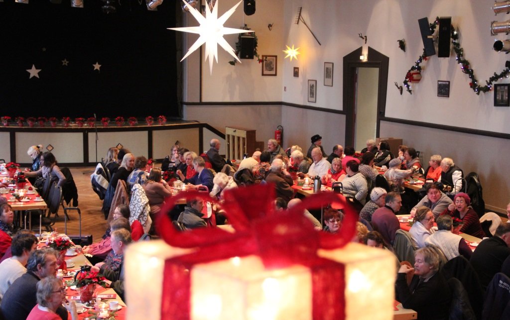 Das Walder Lokal Al B’Andy lädt zusammen mit der Evangelischen Kirche Wald alle Menschen in den Walder Stadtsaal ein, die den Heiligen Abend nicht alleine verbringen wollen. (Archivfoto: © Bastian Glumm)