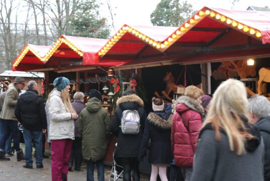 Am 7. und am 8. Dezember findet im Bethanien-Park der Aufderhöher Weihnachtsmarkt statt. (Archivfoto: © Bastian Glumm)