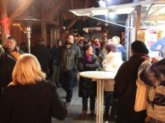 Fällt ebenfalls aufgrund der Corona-Lage aus: Das Weihnachtsdorf auf dem Fronhof. (Archivfoto: © Bastian Glumm)