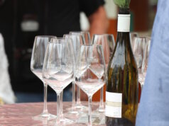 Auf der Düsseldorfer Straße soll Mitte Juni das erste Ohligser Winzerfest stattfinden. (Symbolfoto: © Bastian Glumm)