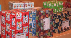 Die Solinger Tafel muss ihre beliebte Wunschzettel-Weihnachtsaktion in diesem Jahr ausfallen lassen. (Archivfoto: © Bastian Glumm)