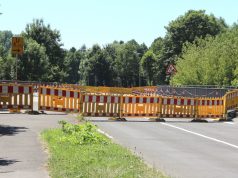 Die gesperrte Wupperbrücke nach Leichlingen wird möglicherweise demnächst zumindest einspurig wieder geöffnet. (Foto: © B. Glumm)