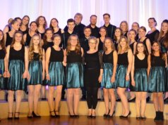 Der Jugendchor Young Voices lädt im Mai zu zwei Konzerten in die Evangelische Kirche Ketzberg ein, der Kartenvorverkauf startet diese Woche. (Foto: © Young Voices)