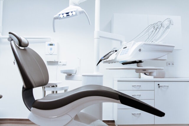 Wir werfen einen Blick auf Zahnärzte in Solingen, die durch ihre Fachkompetenz und ihre engagierte Fürsorge für Patienten überzeugen. (Foto: Pixabay)