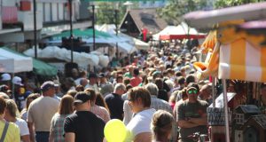 Die Konzession für den Zöppkesmarkt läuft aus: Die Stadt Solingen sucht per Ausschreibung einen Ausrichter für den kommenden Zeitraum von 2018 bis 2021. (Archivfoto: © B. Glumm)