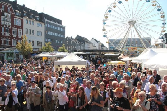 Der 50. Zöppkesmarkt findet in diesem Jahr vom 7. bis zum 9. September statt. Die Eröffnung findet am Freitag um 15 Uhr auf dem Mühlenhof statt. (Archivfoto: © Bastian Glumm)